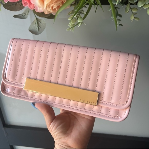 Ted Baker Quilted Barbie Cord Pink Patent Leather Clutch NWOT - Picture 1 of 15